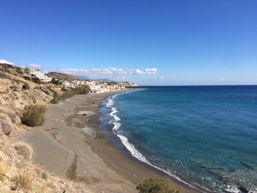 Big Blue Apartments Myrtos Екстериор снимка